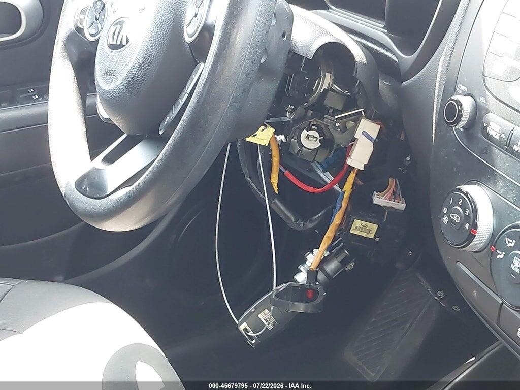 KNDJN2A24E7092620 2014 KIA SOUL photo no. 6
