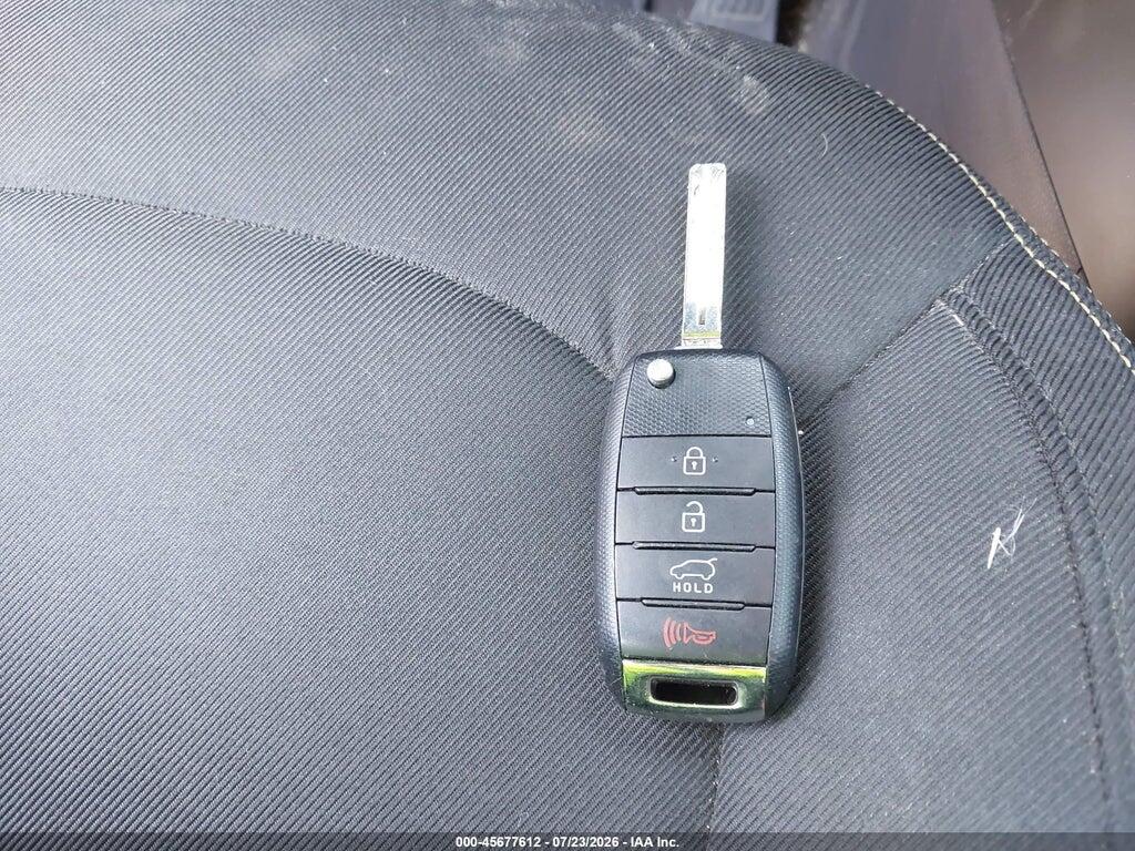 KNDJP3A50E7105227 2014 KIA SOUL photo no. 11