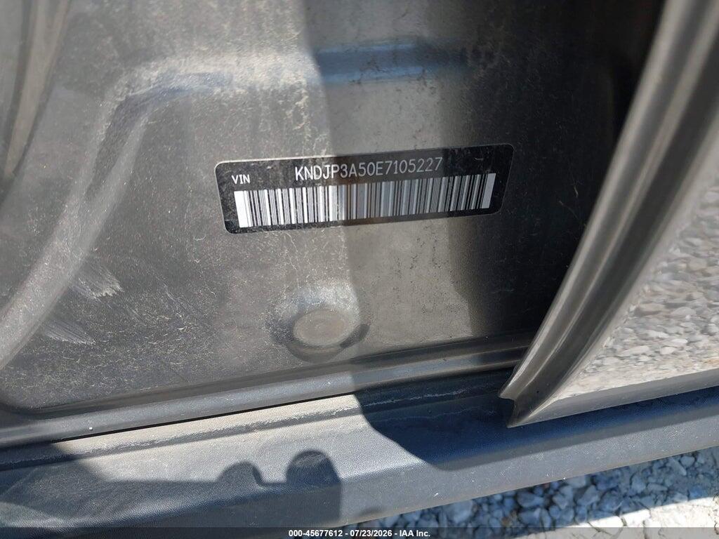 KNDJP3A50E7105227 2014 KIA SOUL photo no. 9