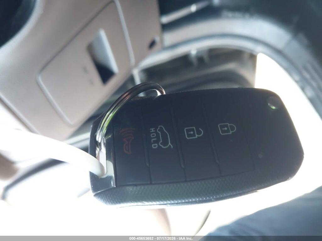 KNDJN2A27E7058770 2014 KIA SOUL photo no. 11