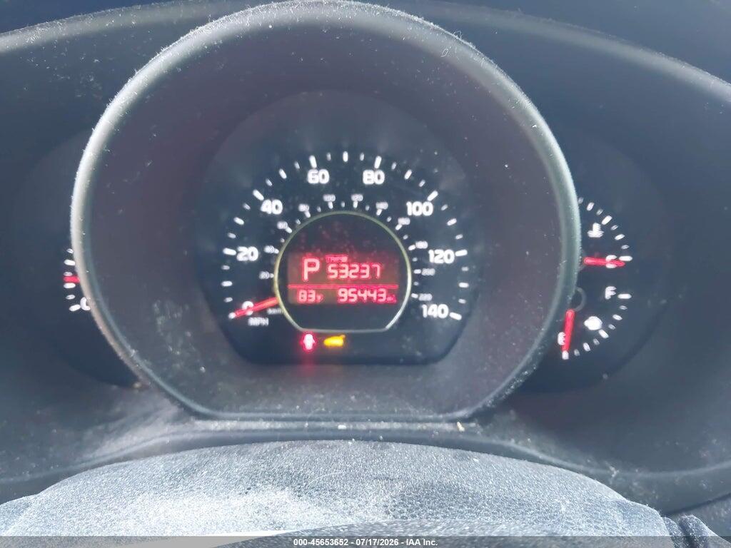 KNDJN2A27E7058770 2014 KIA SOUL photo no. 7