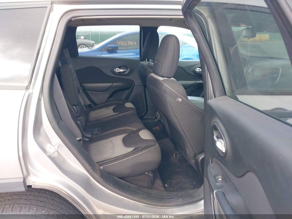 1C4PJLAB7GW287938 2016 JEEP CHEROKEE photo no. 8