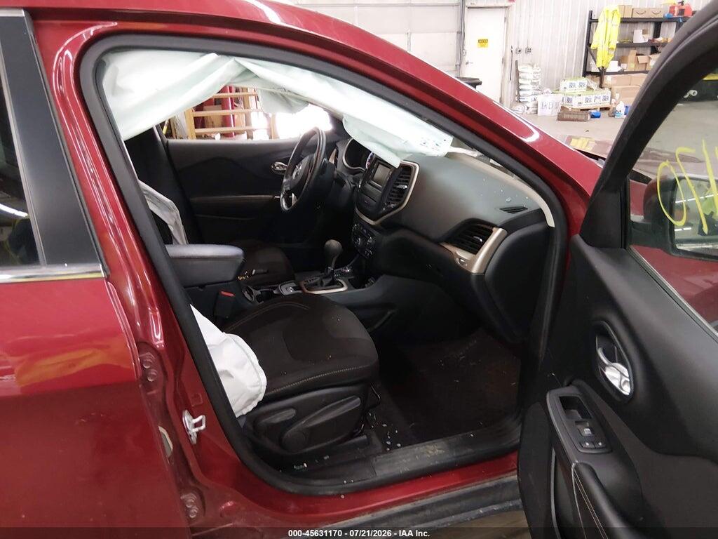 1C4PJMCS2GW322792 2016 JEEP CHEROKEE photo no. 5