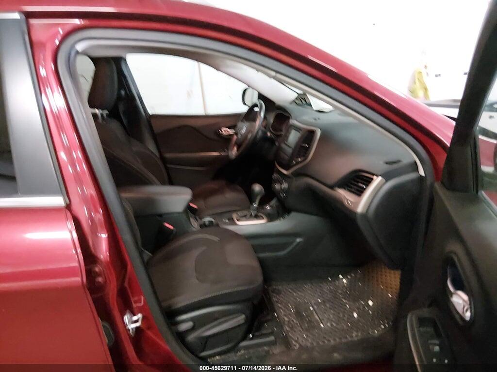 1C4PJMCB8GW148338 2016 JEEP CHEROKEE photo no. 5
