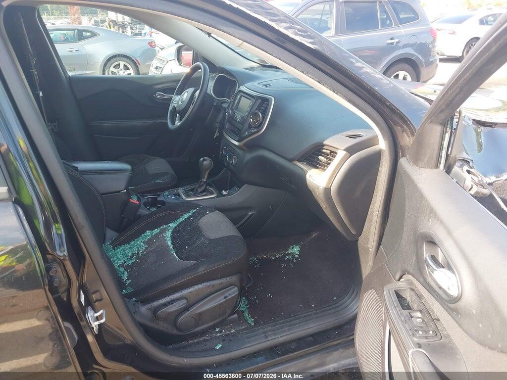 1C4PJLABXGW282300 2016 JEEP CHEROKEE photo no. 5