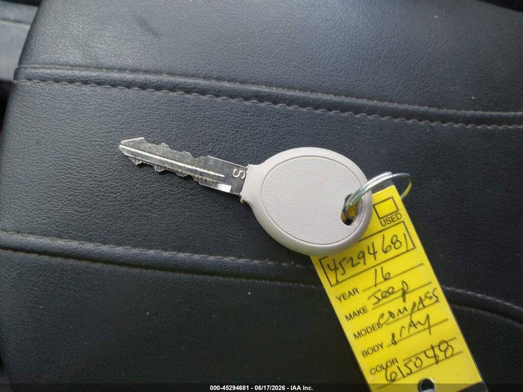 1C4NJCEAXGD615048 2016 JEEP COMPASS photo no. 11