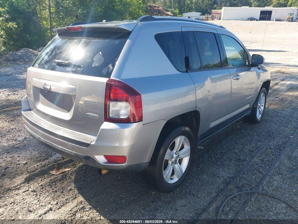 1C4NJCEAXGD615048 2016 JEEP COMPASS photo no. 4