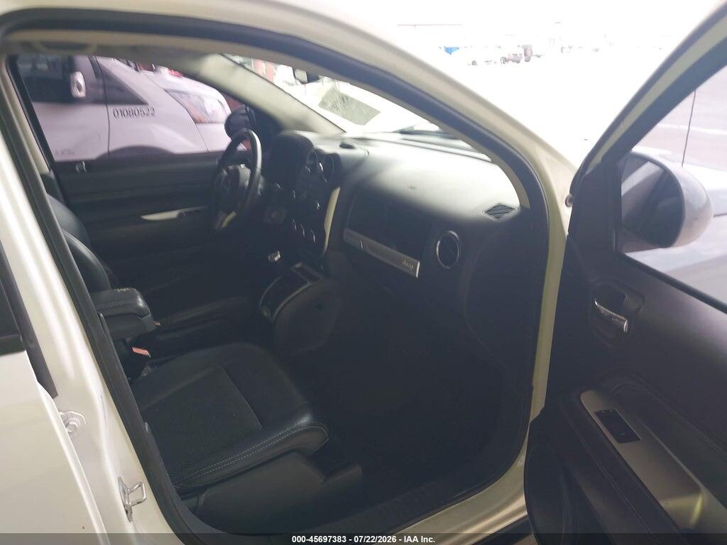 1C4NJCEA2GD590792 2016 JEEP COMPASS photo no. 5