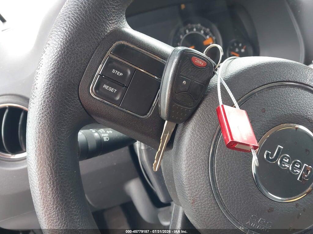 1C4NJDBB0GD661992 2016 JEEP COMPASS photo no. 11