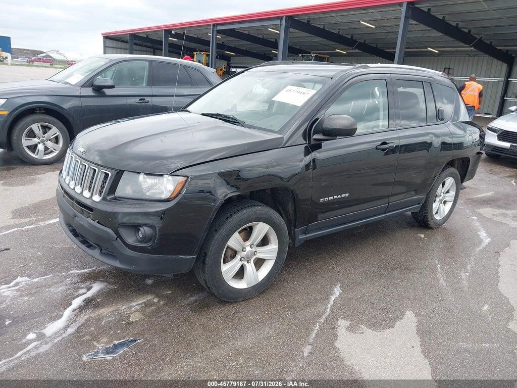1C4NJDBB0GD661992 2016 JEEP COMPASS photo no. 2