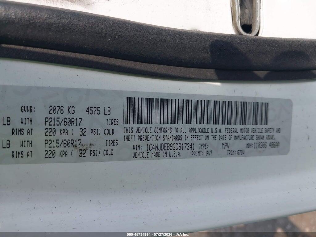 1C4NJDEB9GD617341 2016 JEEP COMPASS photo no. 9