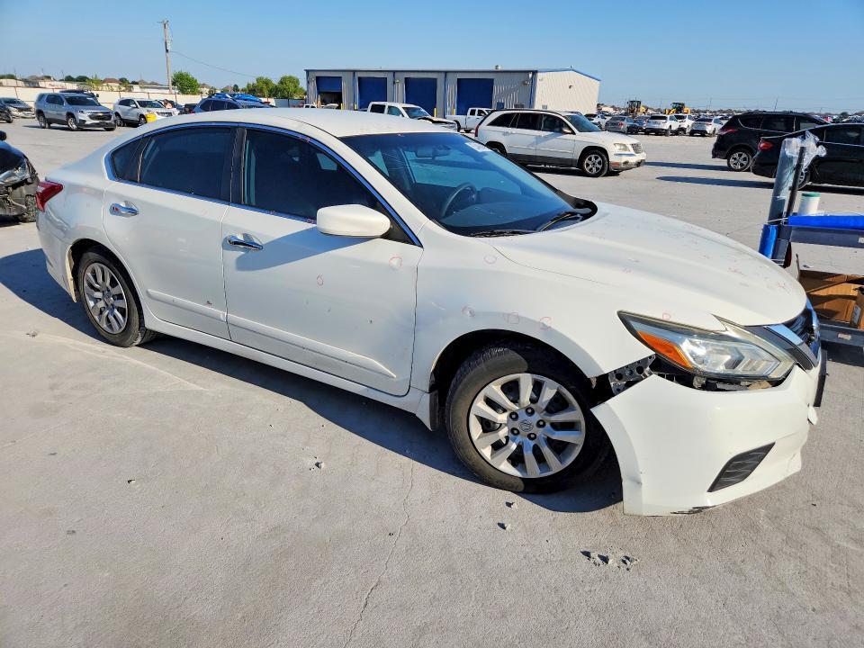 2017 NISSAN ALTIMA 2.5 S — Фото 4 из 12