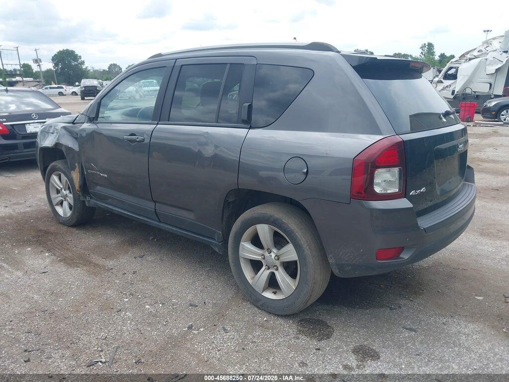 1C4NJDBB2GD618044 2016 JEEP COMPASS photo no. 3