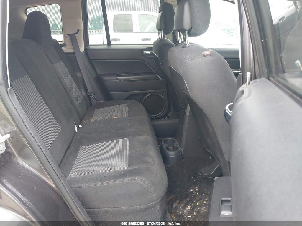 1C4NJDBB2GD618044 2016 JEEP COMPASS photo no. 8