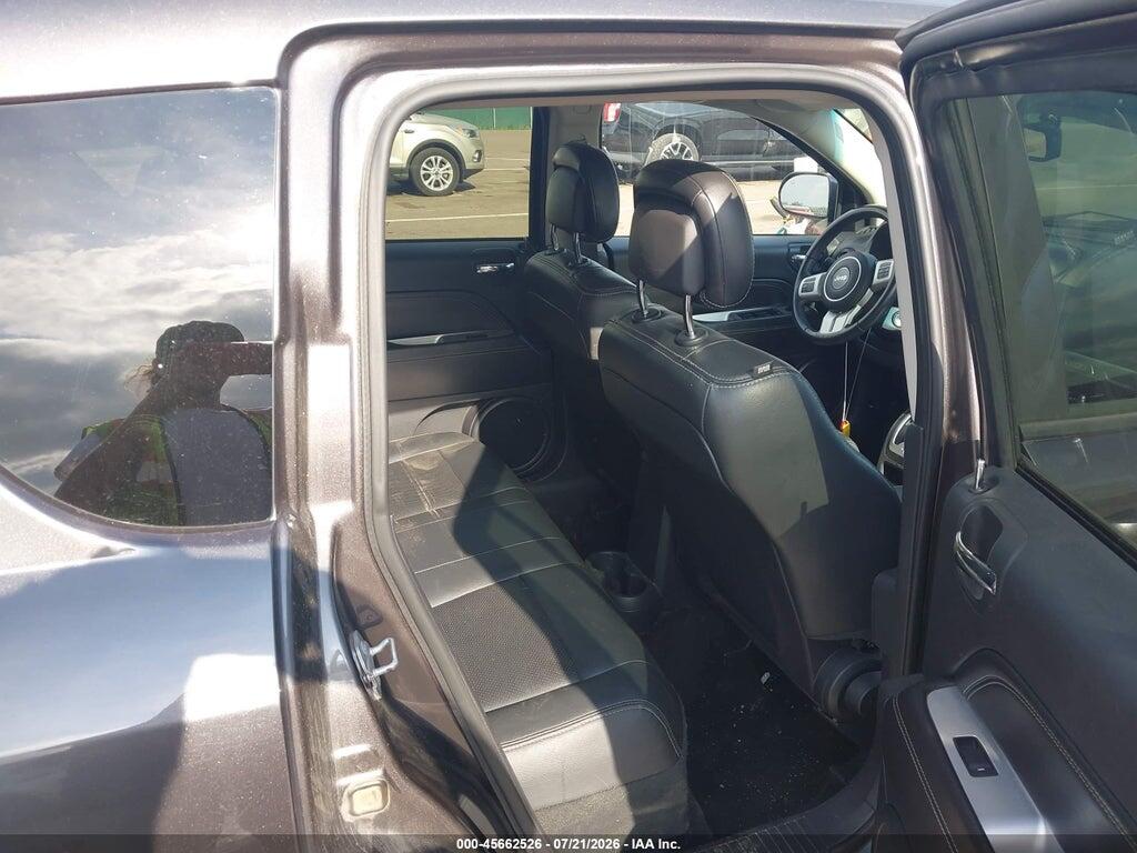 1C4NJDEB0GD534137 2016 JEEP COMPASS photo no. 8