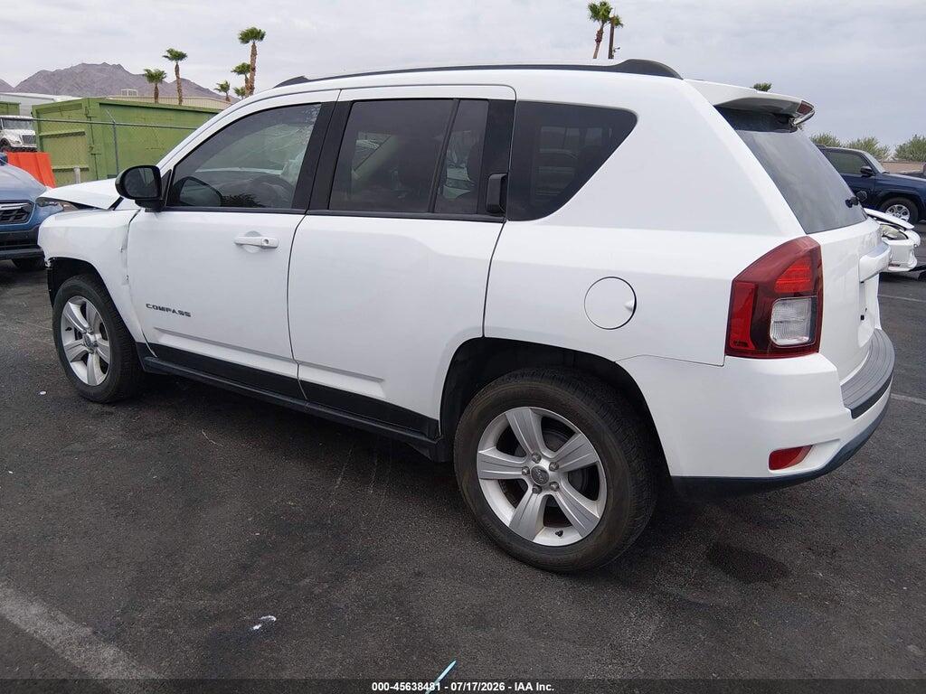 1C4NJCBB3GD506654 2016 JEEP COMPASS photo no. 3