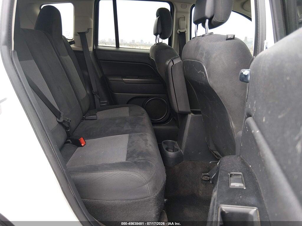 1C4NJCBB3GD506654 2016 JEEP COMPASS photo no. 8