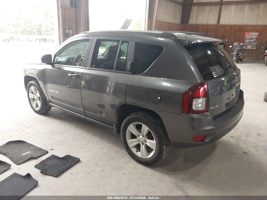 1C4NJDEB0GD757553 2016 JEEP COMPASS photo no. 3