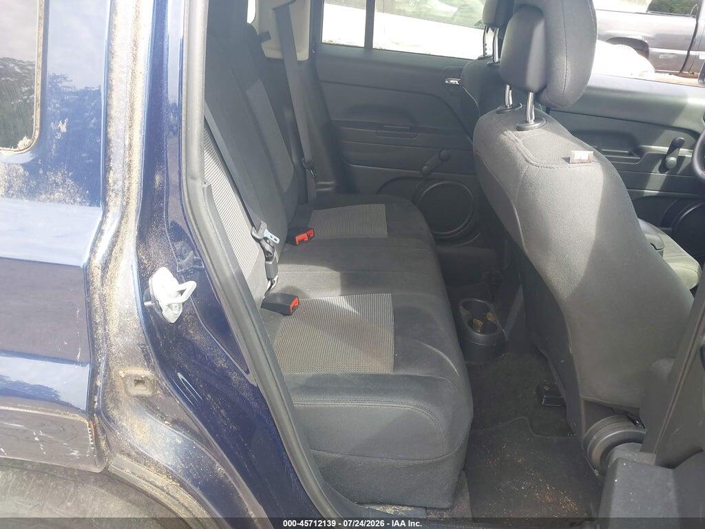 1C4NJPBBXGD604460 2016 JEEP PATRIOT photo no. 8