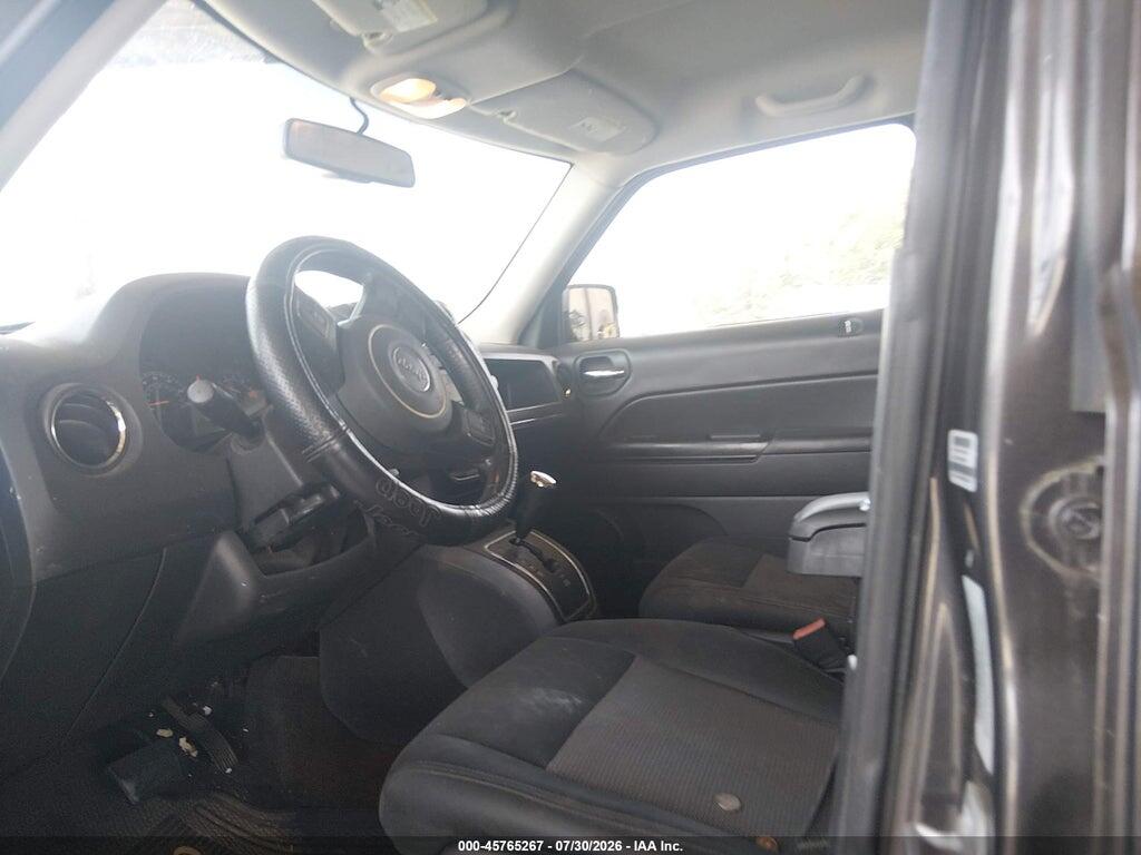 1C4NJPFA3GD615088 2016 JEEP PATRIOT photo no. 5