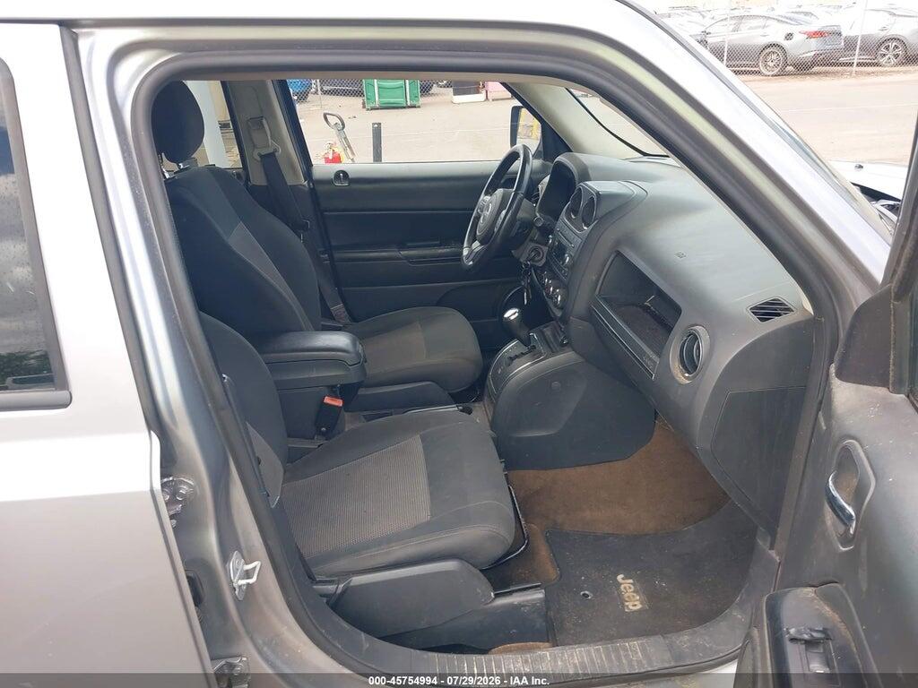 1C4NJPFA6GD633357 2016 JEEP PATRIOT photo no. 5