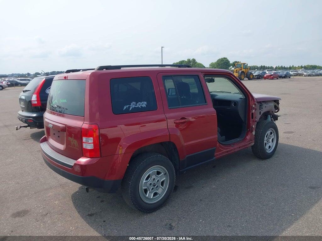 1C4NJPBB4GD575327 2016 JEEP PATRIOT photo no. 4
