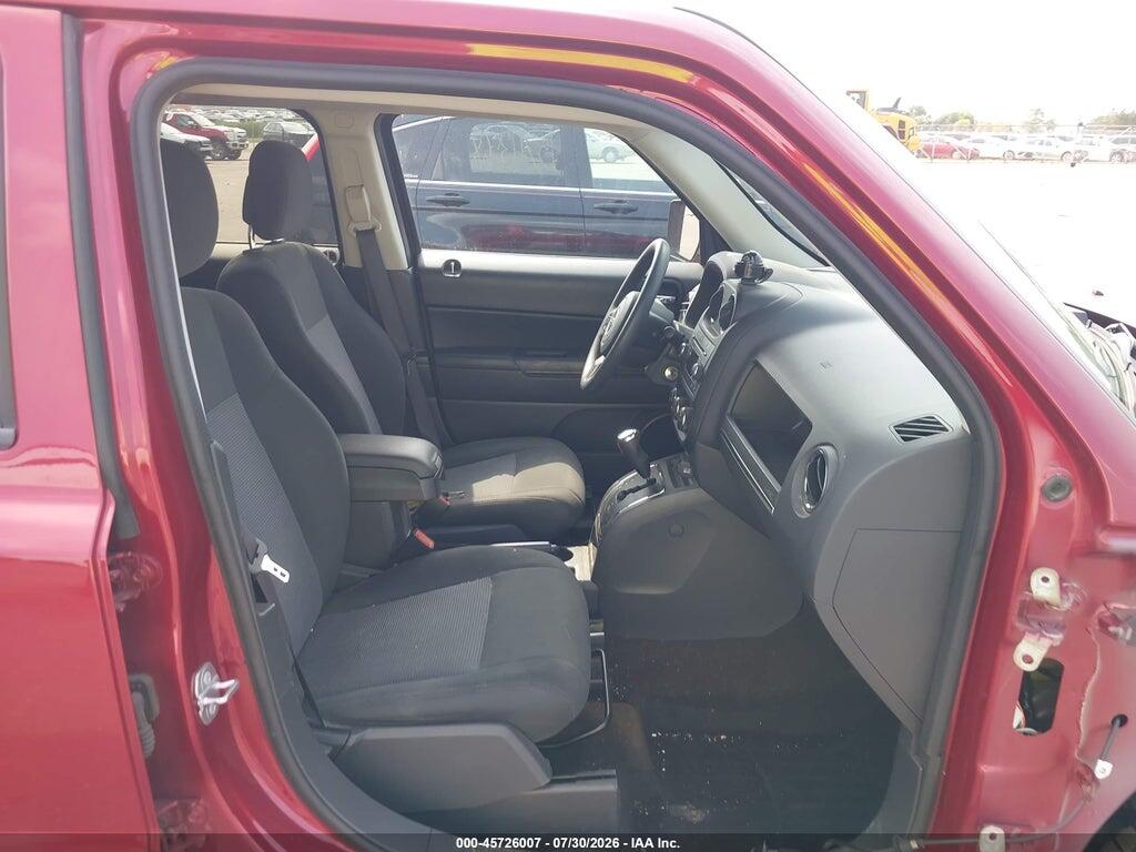 1C4NJPBB4GD575327 2016 JEEP PATRIOT photo no. 5
