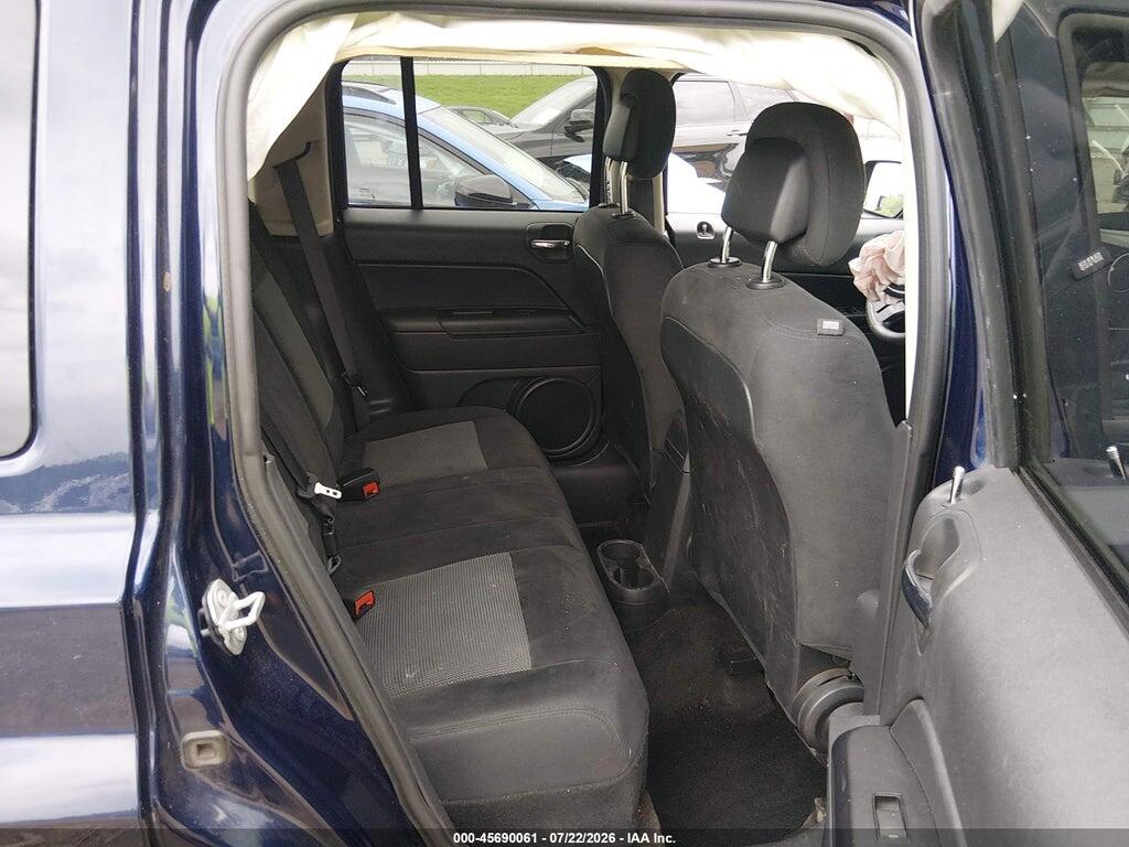 1C4NJPBB7GD736124 2016 JEEP PATRIOT photo no. 8