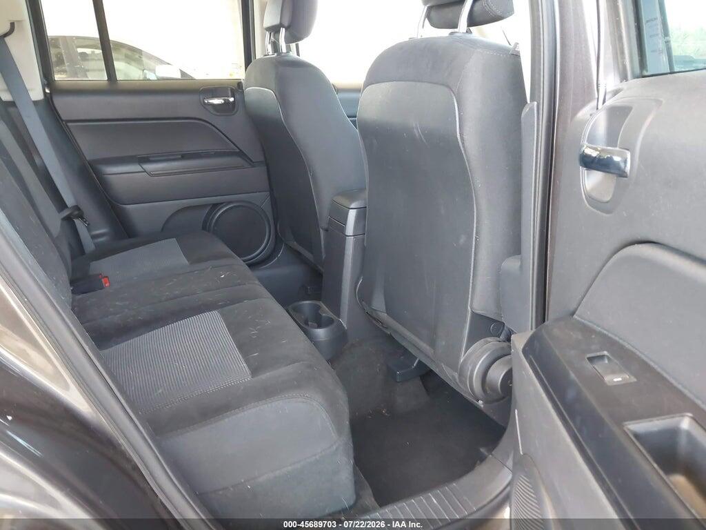 1C4NJPFB6GD537656 2016 JEEP PATRIOT photo no. 8