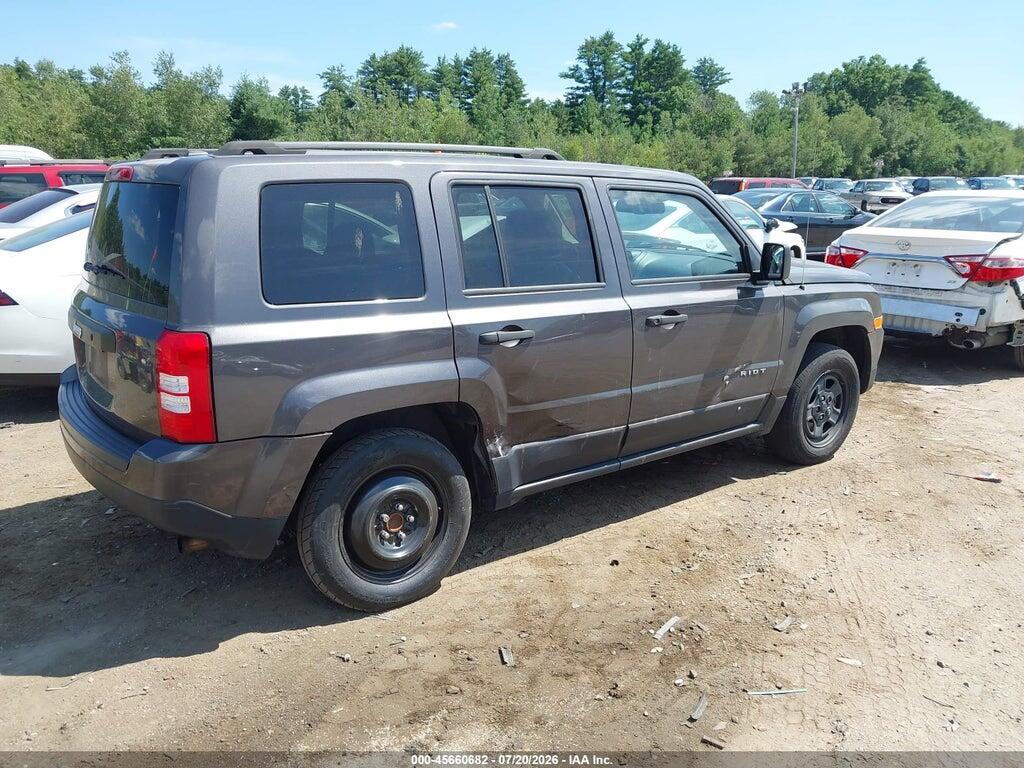 1C4NJPBB5GD659415 2016 JEEP PATRIOT photo no. 4