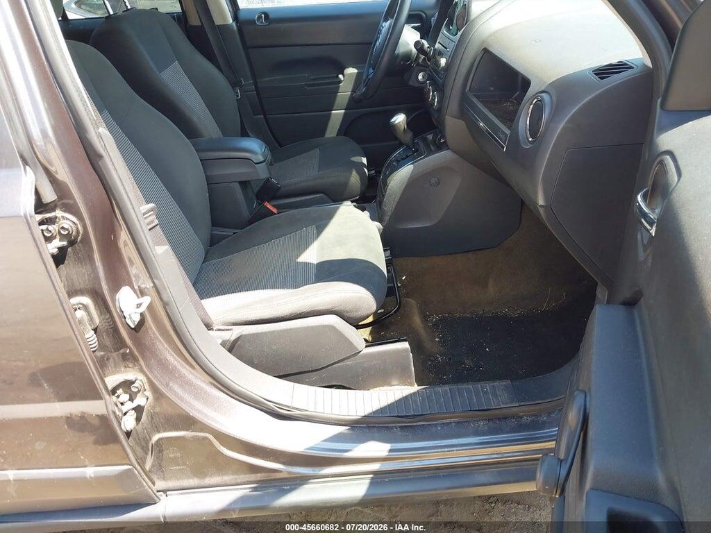 1C4NJPBB5GD659415 2016 JEEP PATRIOT photo no. 5