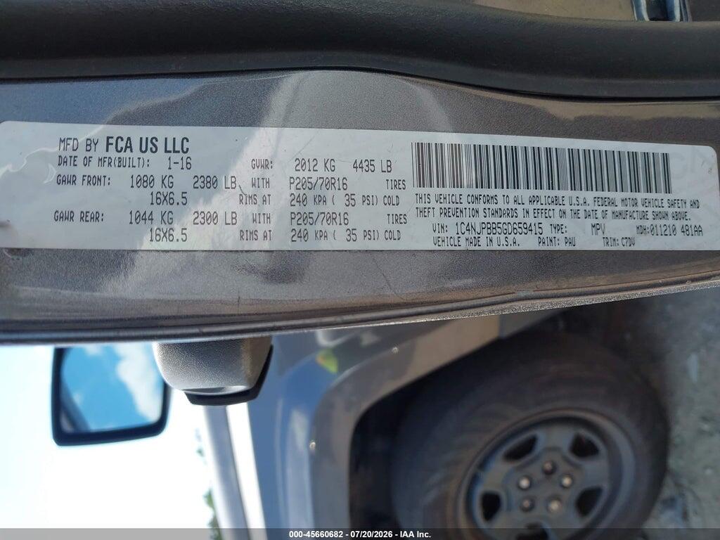 1C4NJPBB5GD659415 2016 JEEP PATRIOT photo no. 9