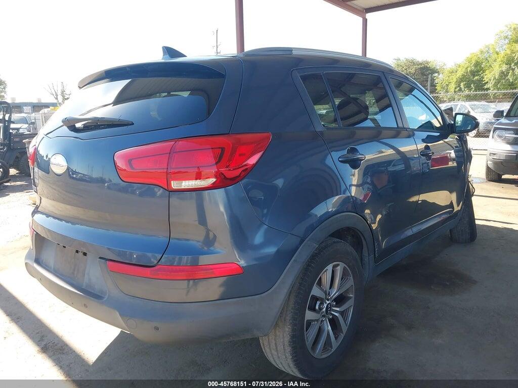 KNDPB3AC4E7564087 2014 KIA SPORTAGE photo no. 4