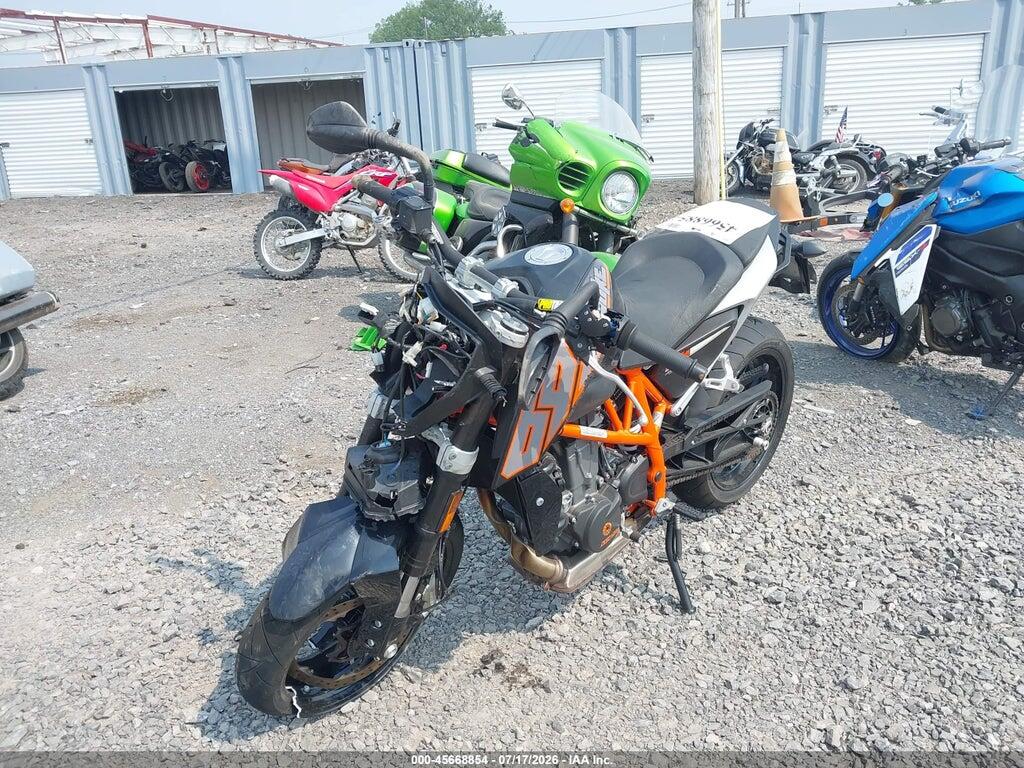 VBKLDT404EM761318 2014 KTM 690 photo no. 2