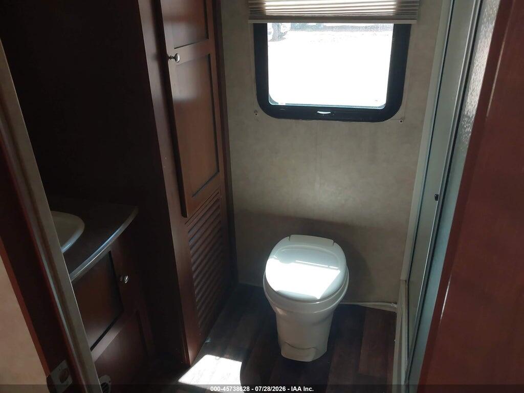 47CTS5P27EP632597 2014 KODIAK M-255BHSL photo no. 8