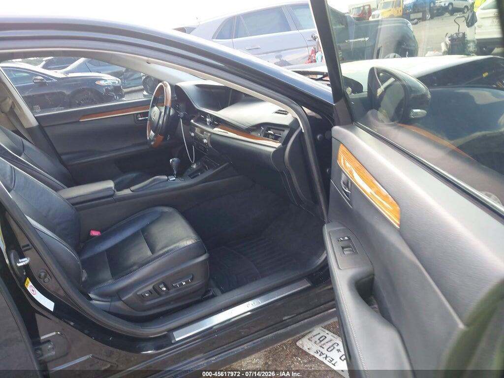 JTHBW1GG4E2042455 2014 LEXUS ES 300H photo no. 5