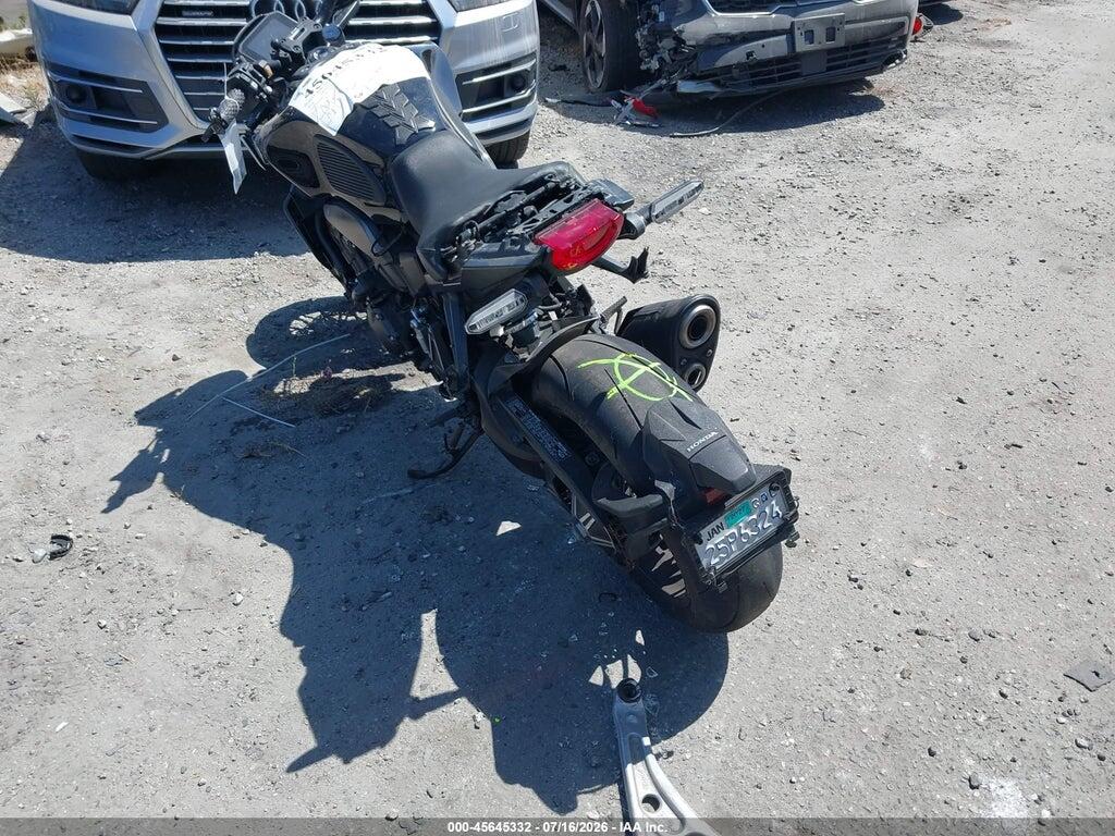 JH2SC8012MK300017 2021 HONDA CB1000 photo no. 3