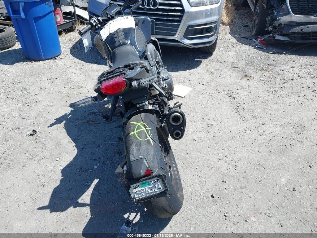 JH2SC8012MK300017 2021 HONDA CB1000 photo no. 6
