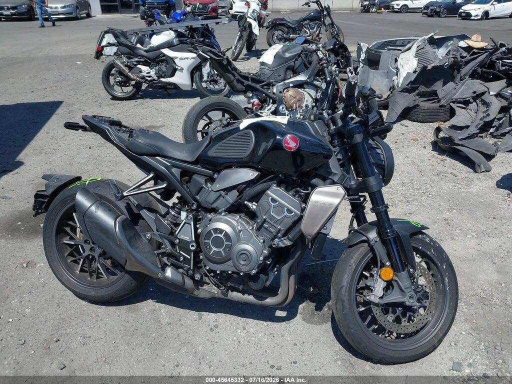 JH2SC8012MK300017 2021 HONDA CB1000 photo no. 8