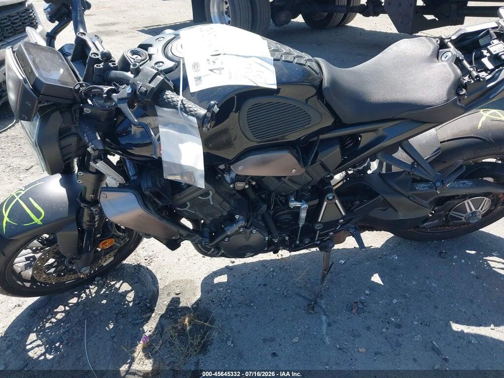 JH2SC8012MK300017 2021 HONDA CB1000 photo no. 9