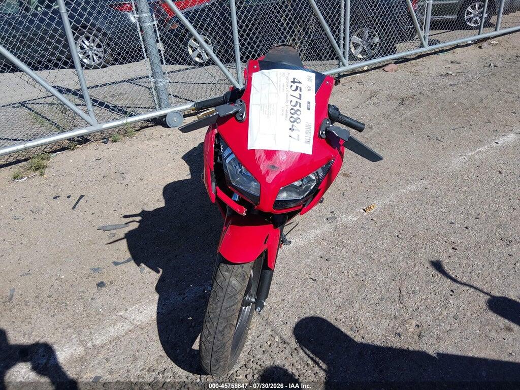 MLHNC5154M5700520 2021 HONDA CBR300 photo no. 5