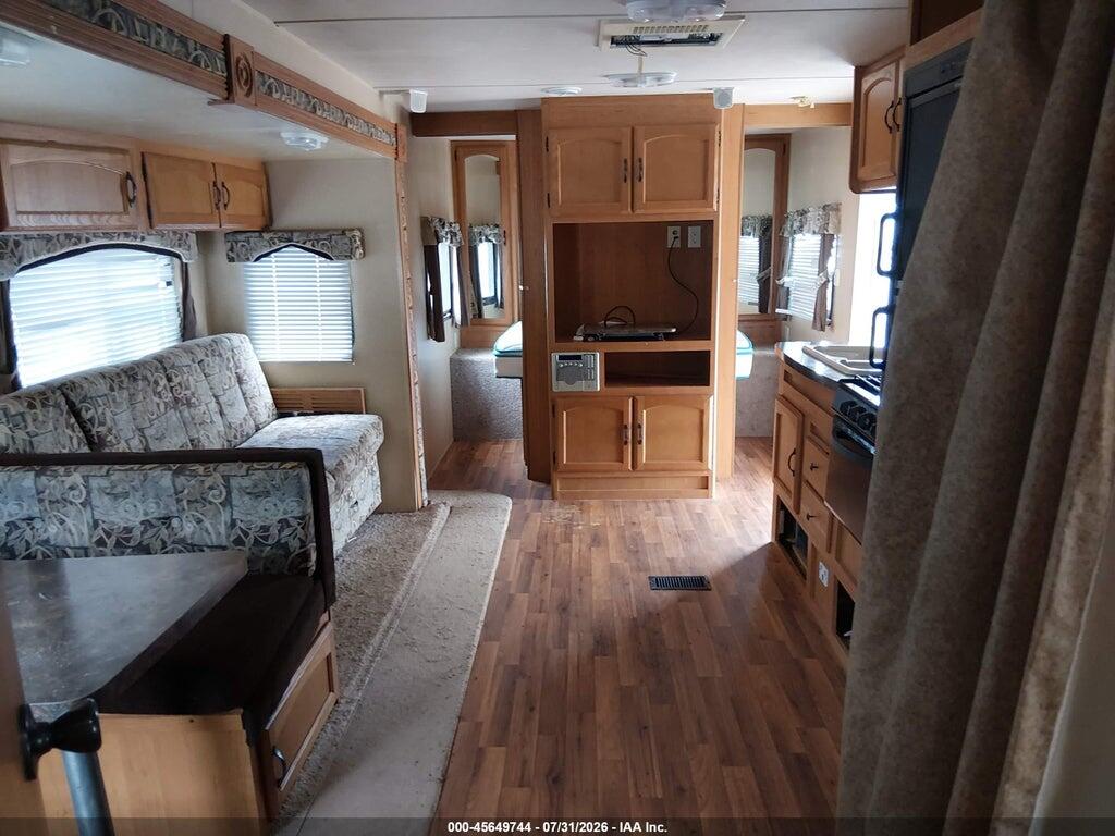 4X4TWDB23BA245285 2011 FOREST RIVER WILDWOOD photo no. 5