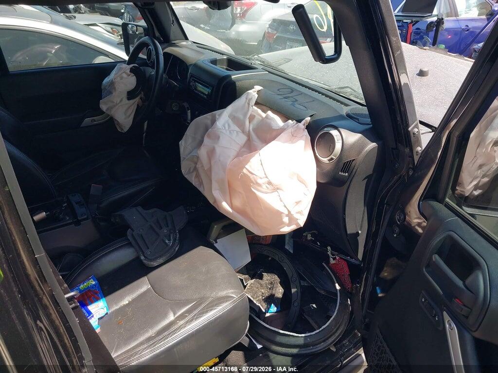 1C4BJWFG2GL236526 2016 JEEP WRANGLER UNLIMITED photo no. 5