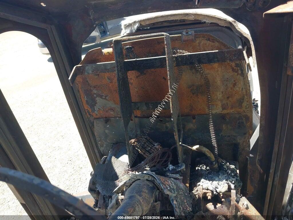 1L06125MCFD831998 2016 JOHN DEERE 6125M TRACTOR photo no. 7