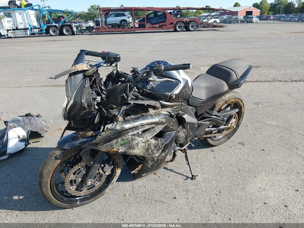 JKAEXEE11GDA22735 2016 KAWASAKI EX650 photo no. 2