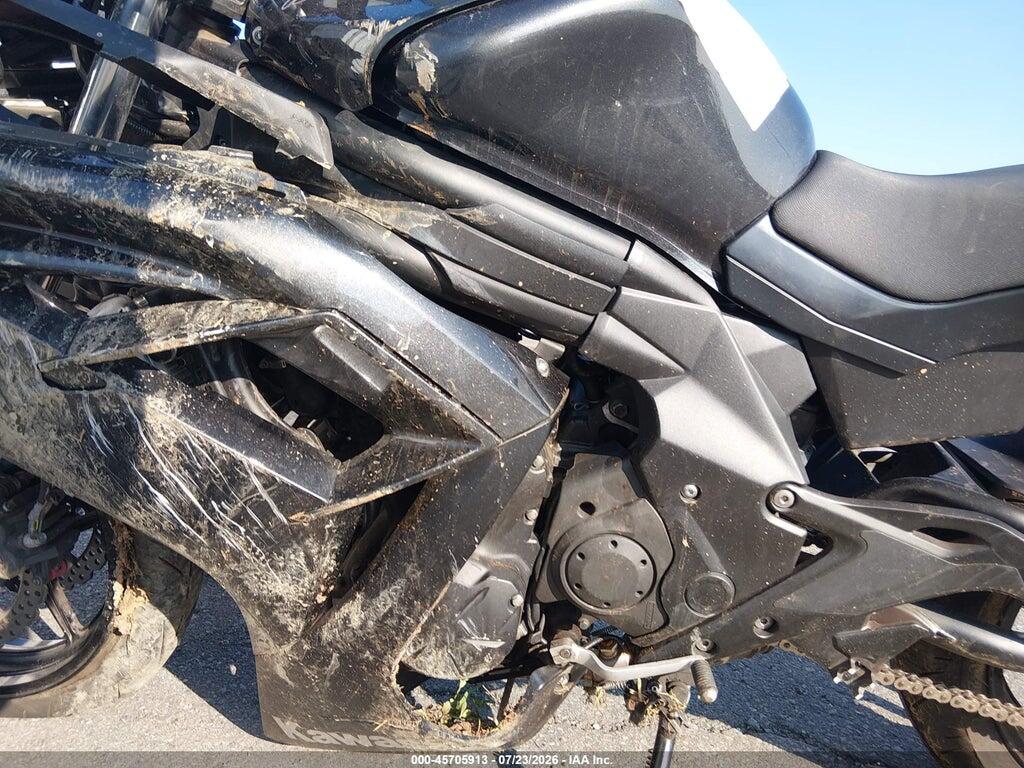 JKAEXEE11GDA22735 2016 KAWASAKI EX650 photo no. 9