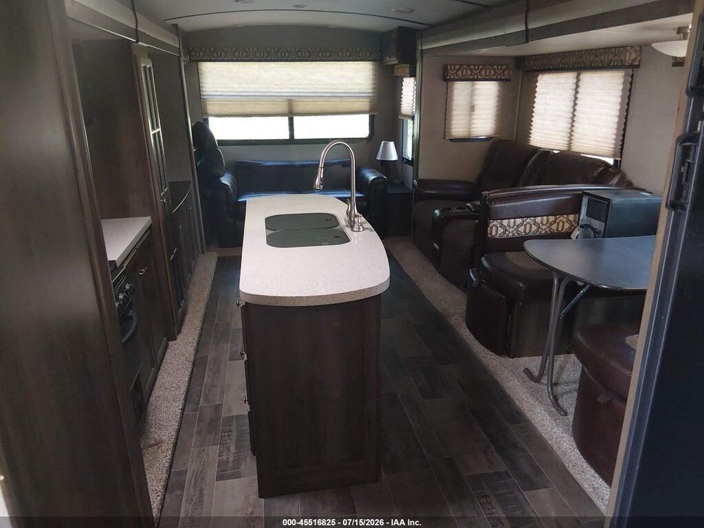 4YDT30R24HD424291 2017 KEYSTONE BULLET PREMIER SERIE photo no. 8