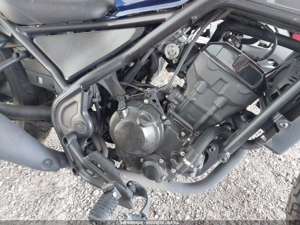 MLHNC5304M5401014 2021 HONDA CMX300 photo no. 8