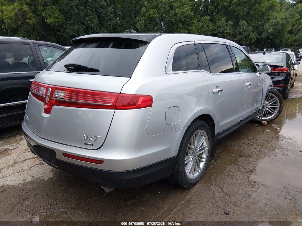 2LMHJ5AT8EBL58992 2014 LINCOLN MKT photo no. 4