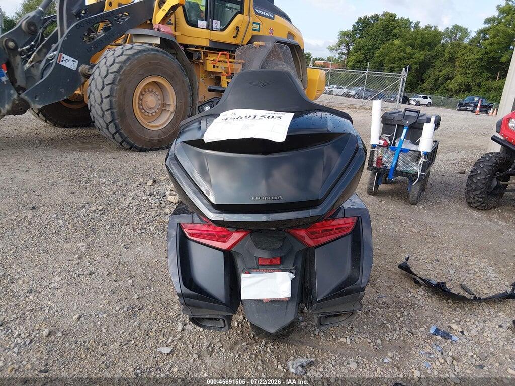 JH2SC7954MK301749 2021 HONDA GL1800 photo no. 6